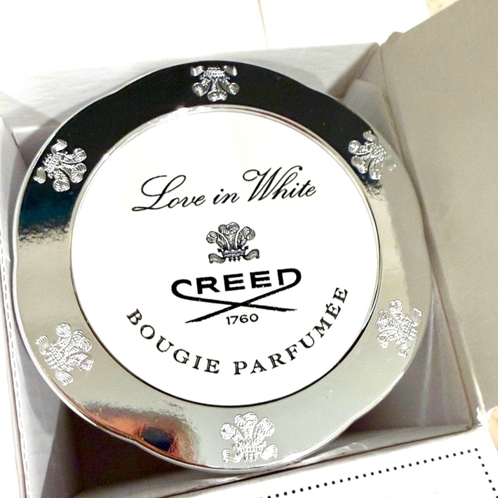 LOVE IN WHITE Fragrance Candle Lidded Jar 6.6 OZ New in Box CREED 
PRICE FIRM 🤍
